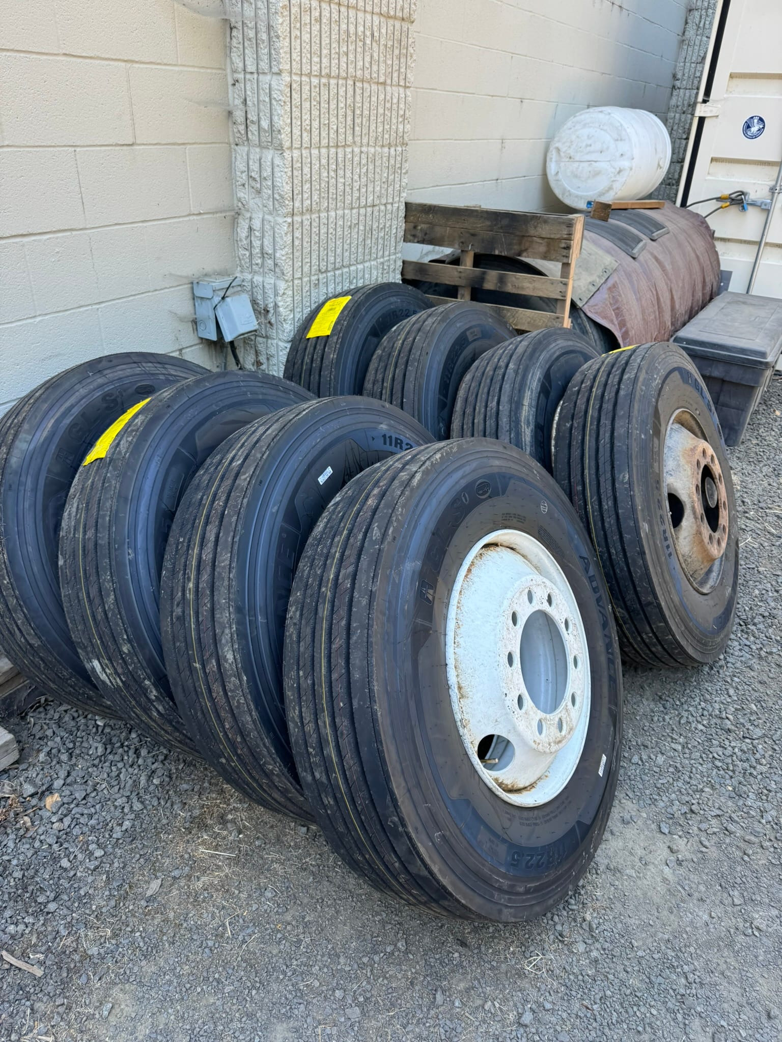 Tire delivery service